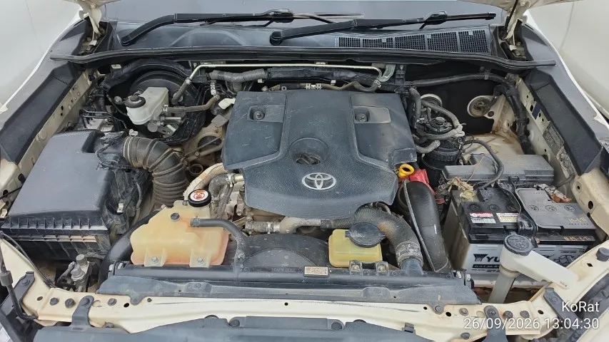 2016 Toyota Hilux Revo – 12