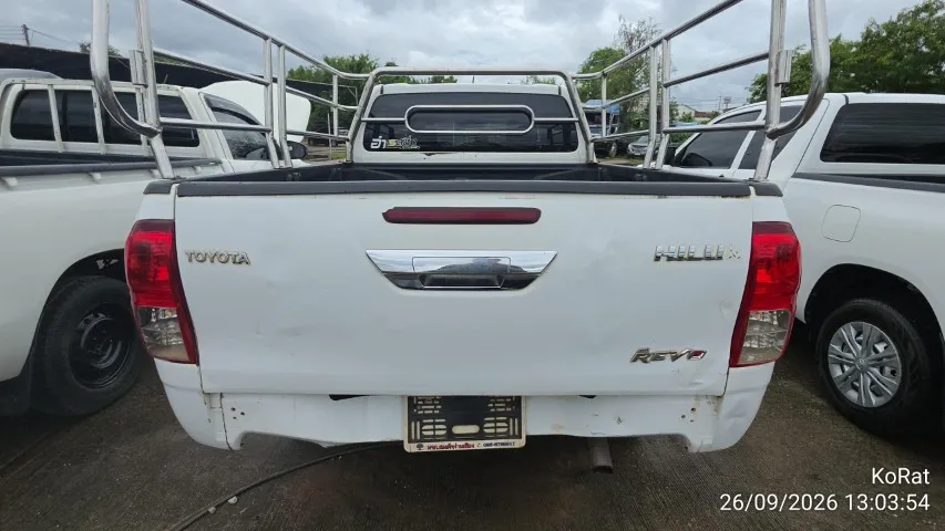 2016 Toyota Hilux Revo – 4