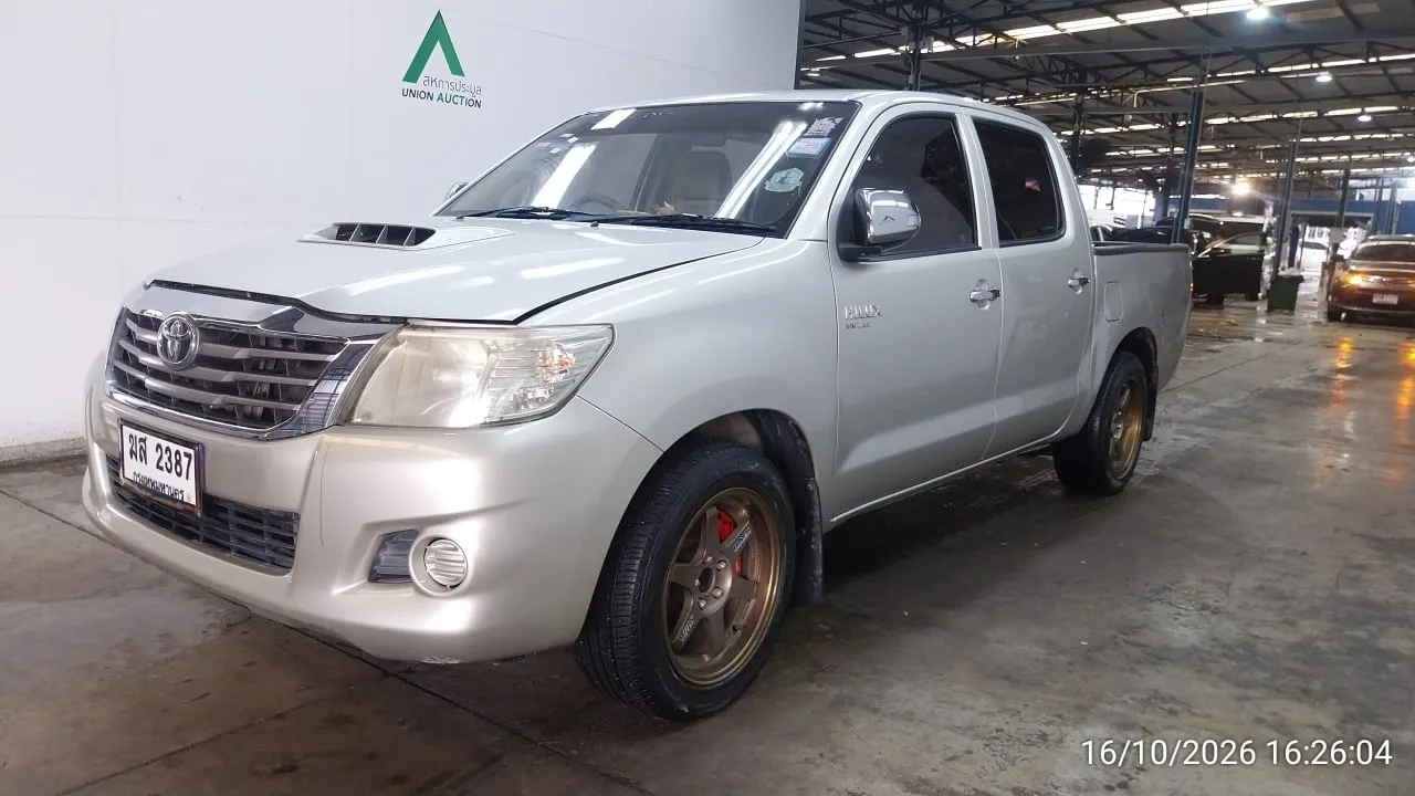 2012 Toyota Hilux Vigo – 3