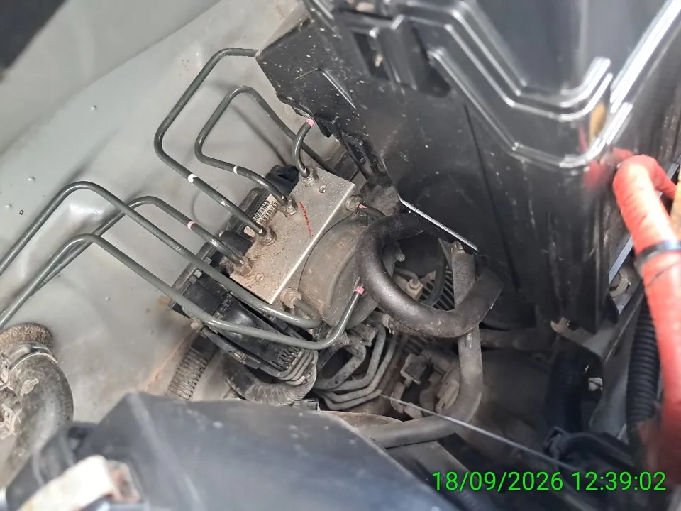 2013 Nissan March – 11