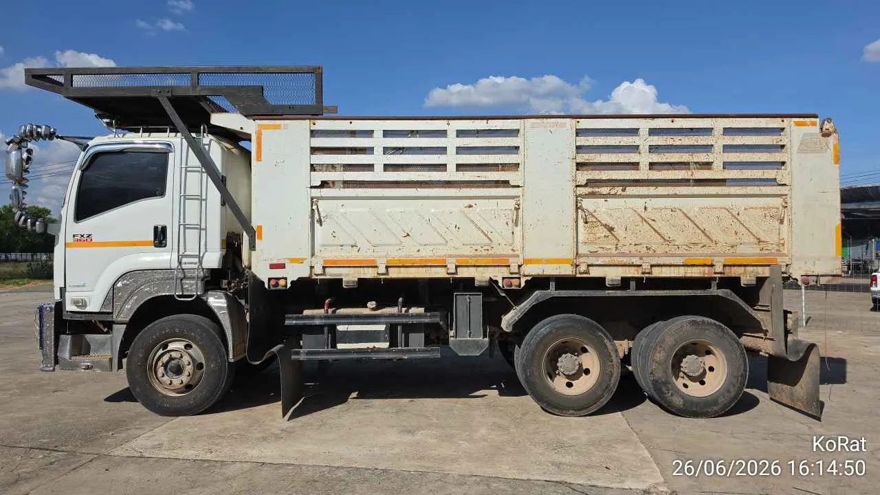 2016 Isuzu FXZ – 7