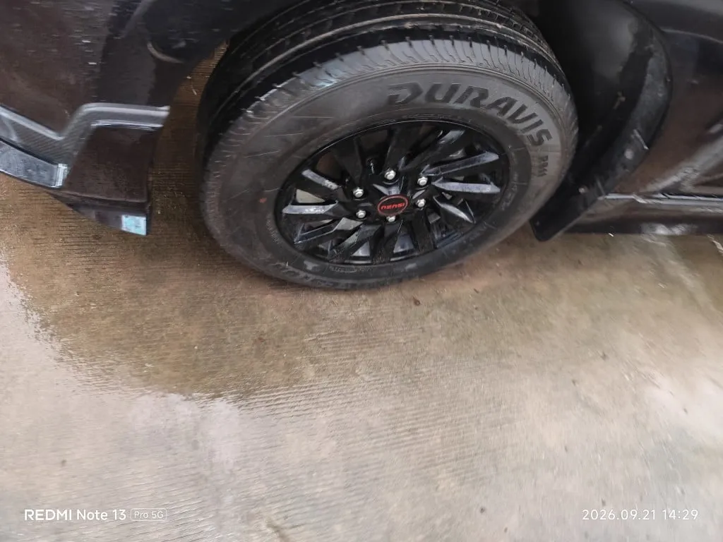2024 Isuzu D-Max – 7