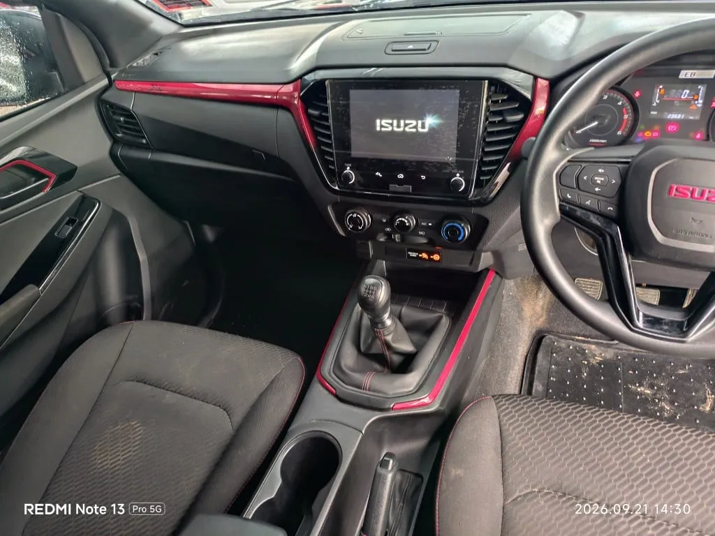 2024 Isuzu D-Max – 12