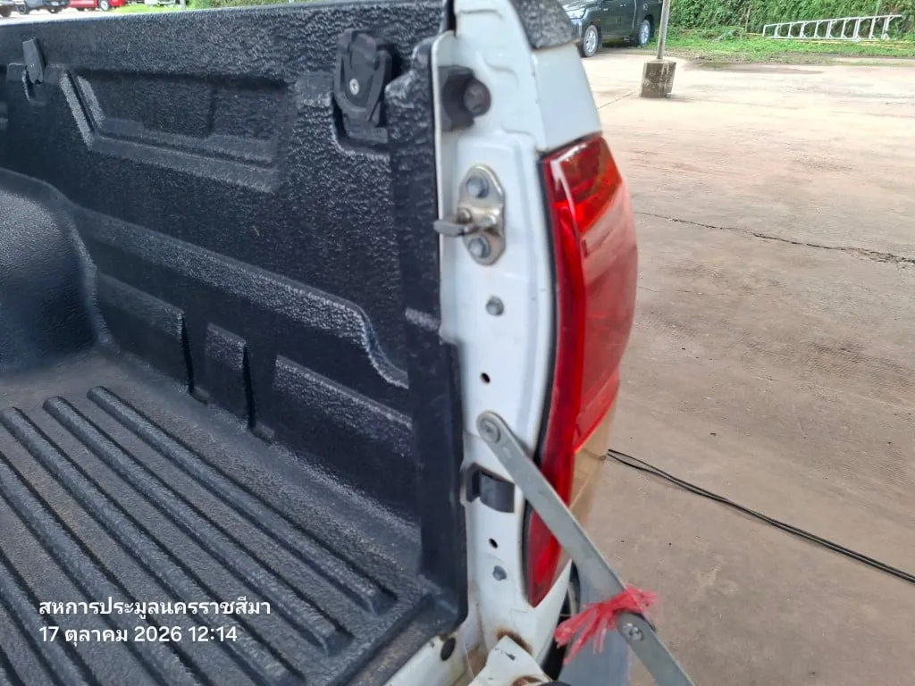 2016 Toyota Hilux Revo – 8