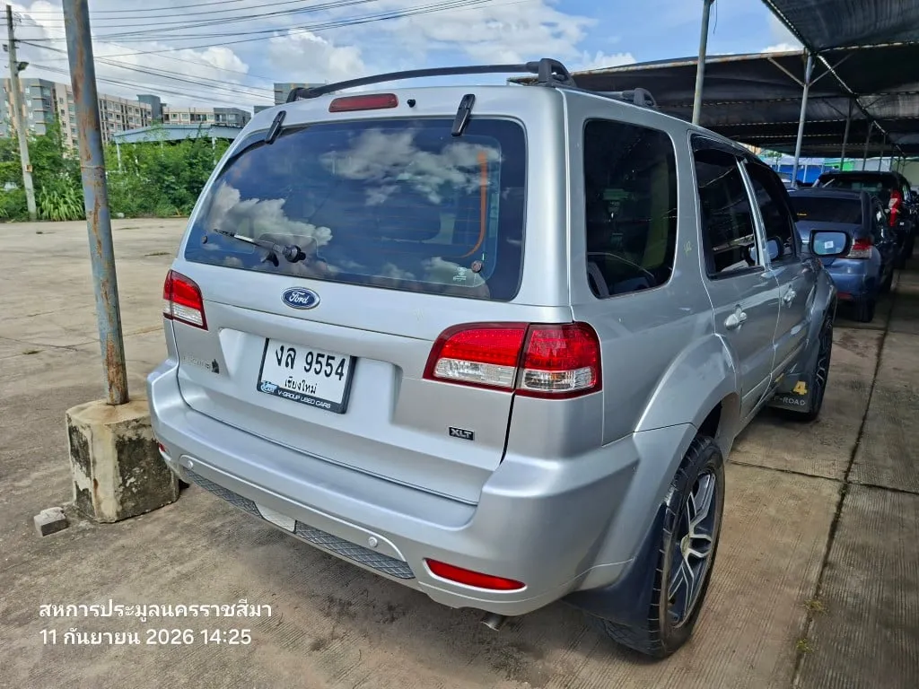 2010 Ford Escape – 4