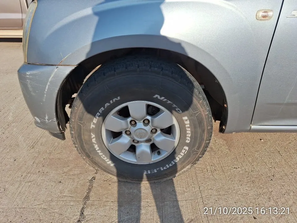 2006 Isuzu D-Max – 11