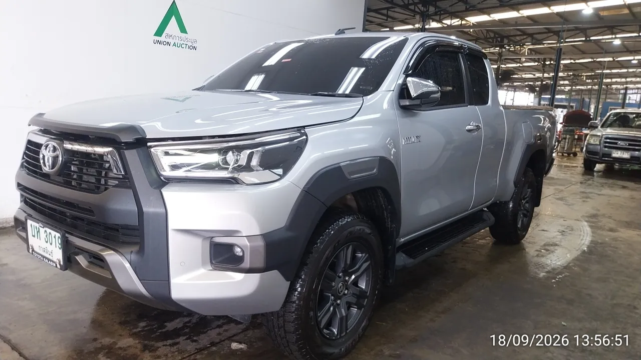 2025 Toyota Hilux Revo – 3