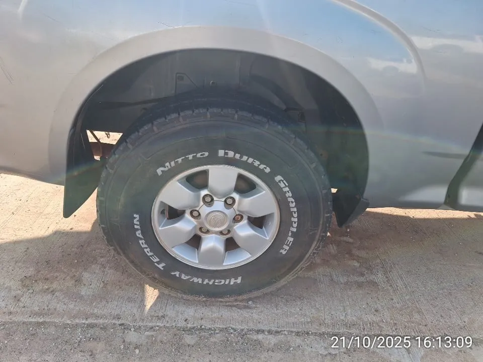2006 Isuzu D-Max – 10