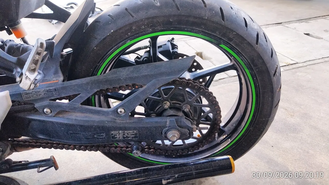 2021 Kawasaki Ninja ZX-25R – 11