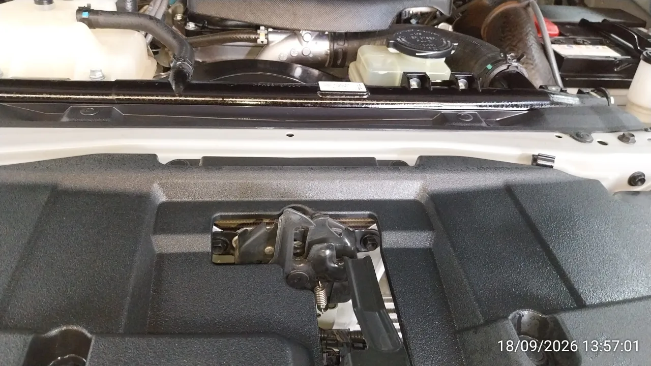 2025 Toyota Hilux Revo – 5