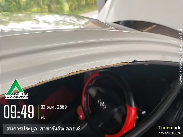 2013 Toyota Yaris – 12
