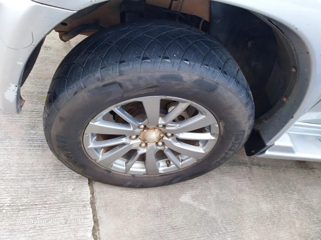 2007 Isuzu D-Max – 7