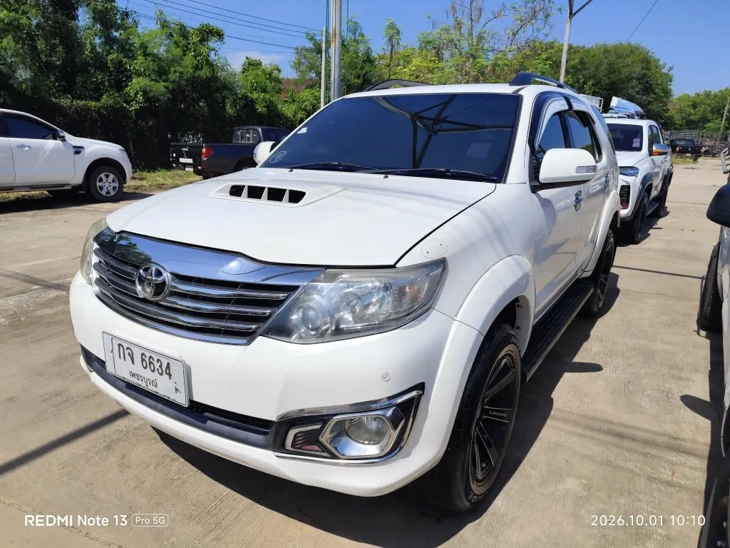 2012 Toyota Fortuner – 6