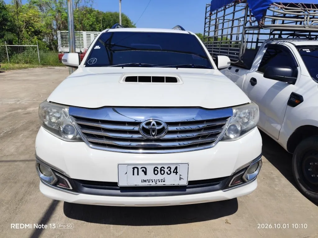 2012 Toyota Fortuner – 1