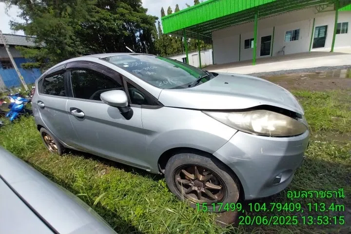 2012 Ford Fiesta – 7