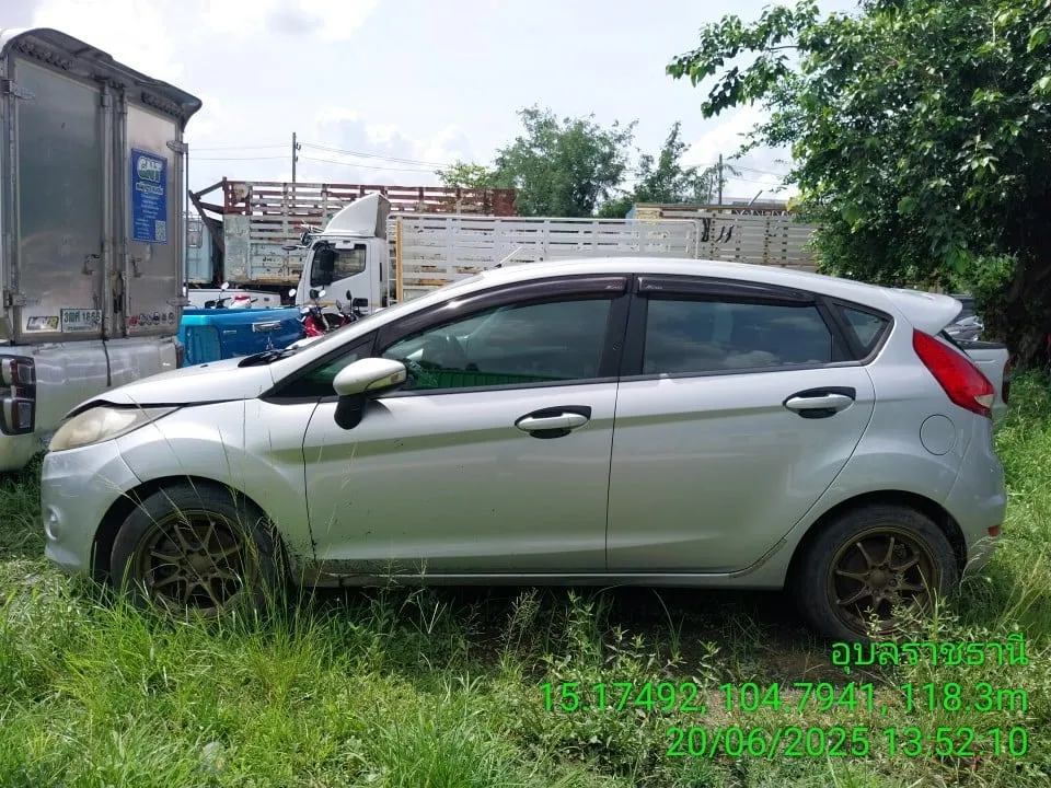 2012 Ford Fiesta – 3
