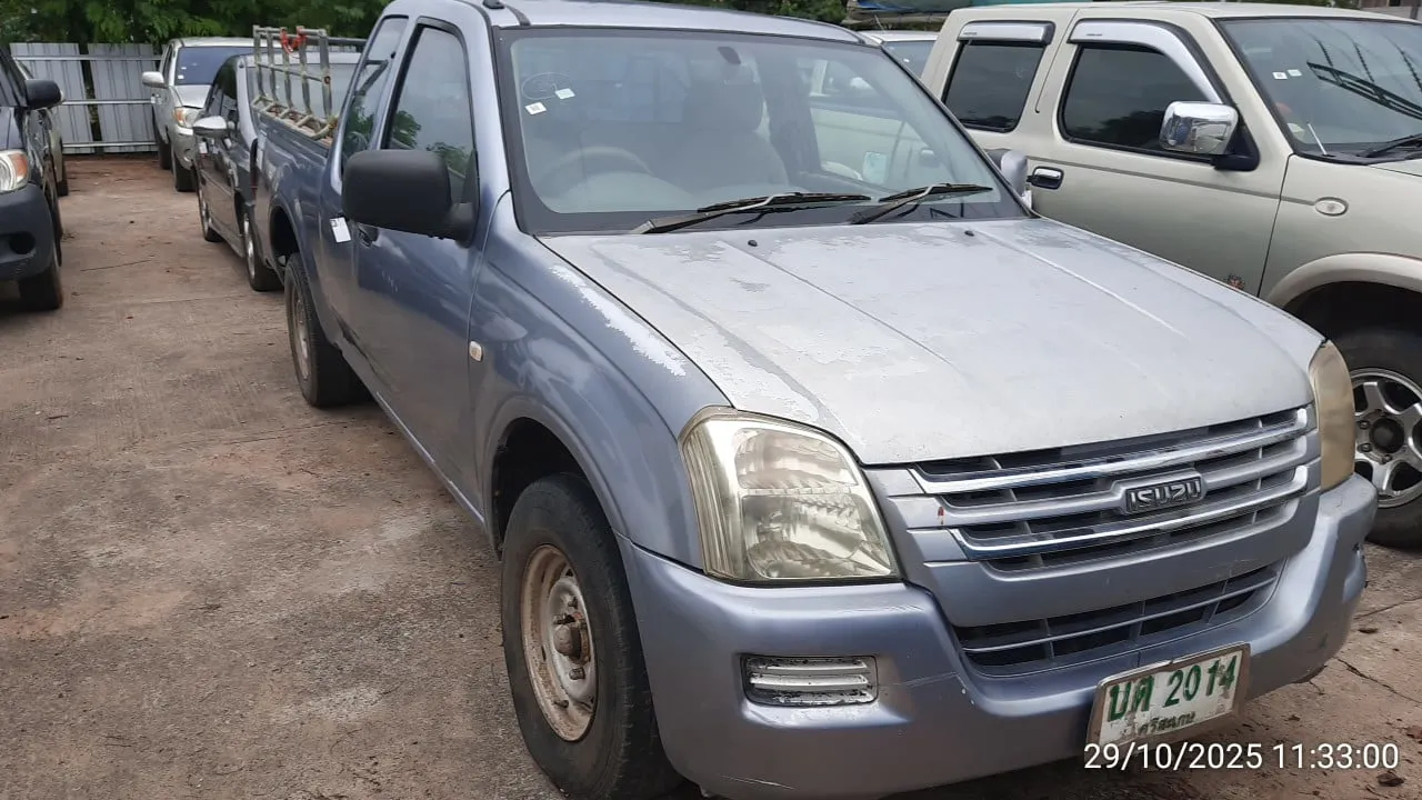 2004 Isuzu D-Max – 2
