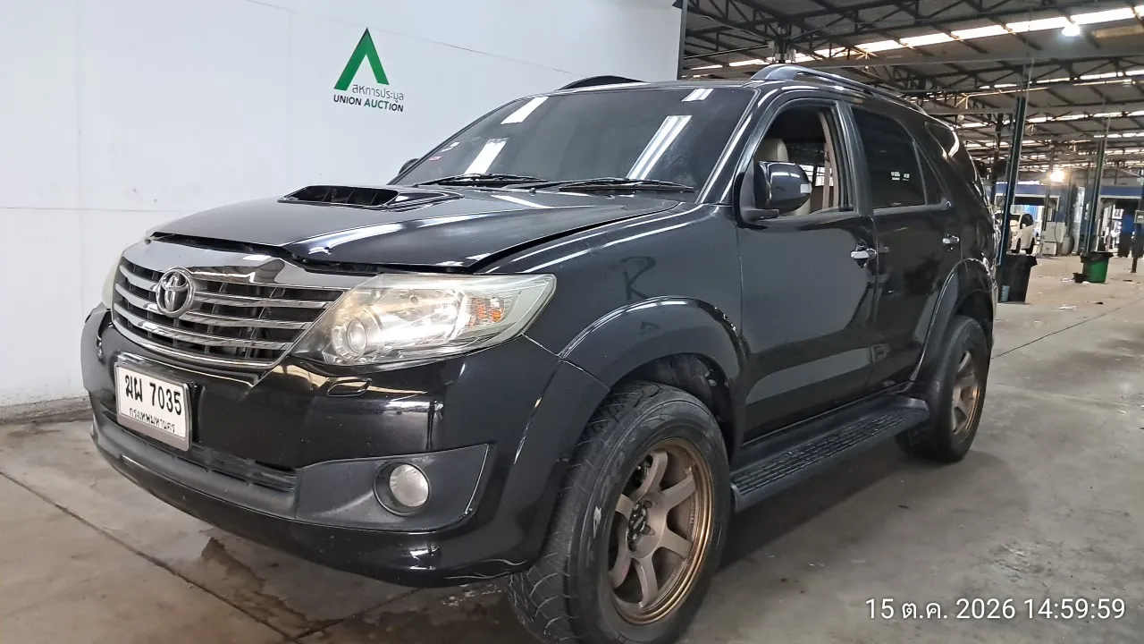2012 Toyota Fortuner – 3