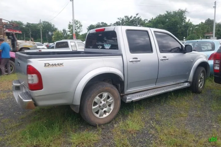 2005 Isuzu D-Max – 6