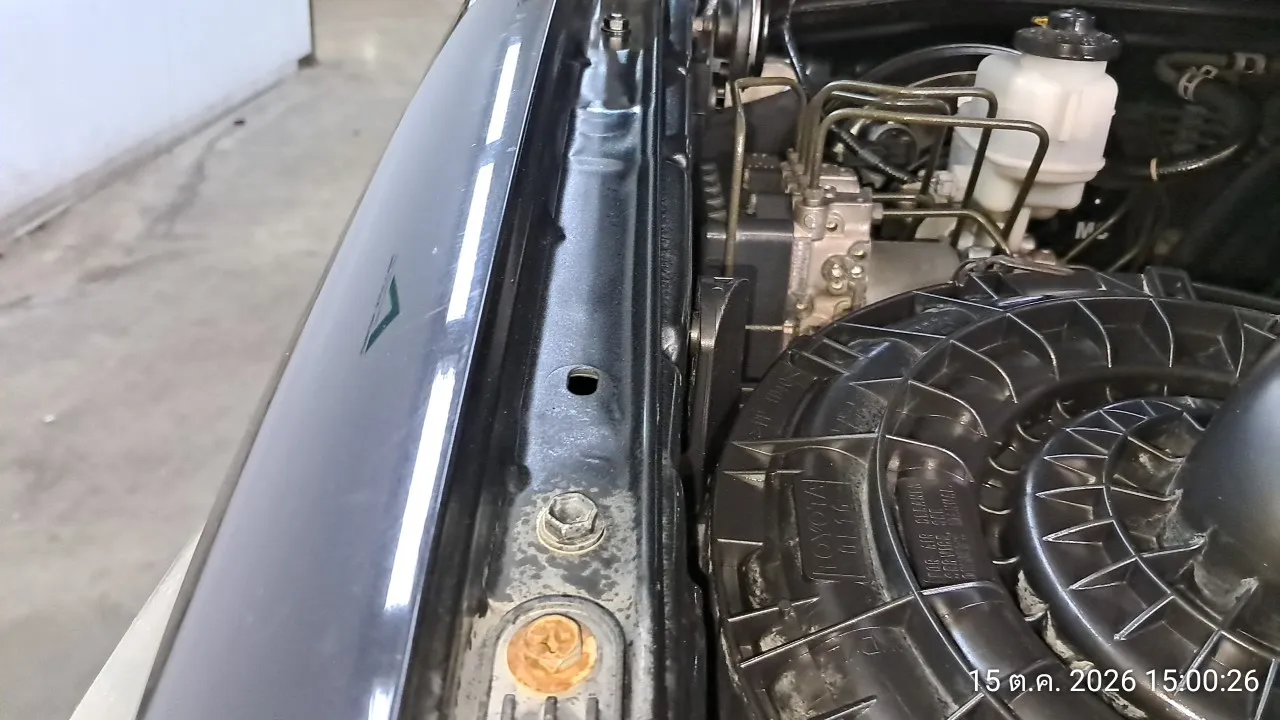 2012 Toyota Fortuner – 12