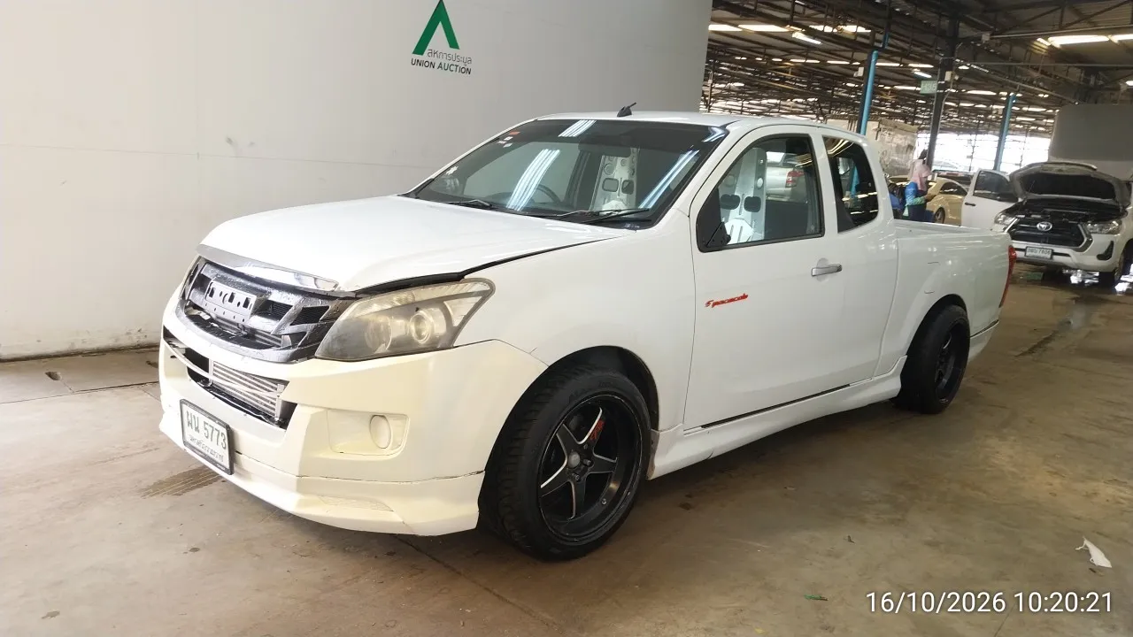 2013 Isuzu D-Max – 3