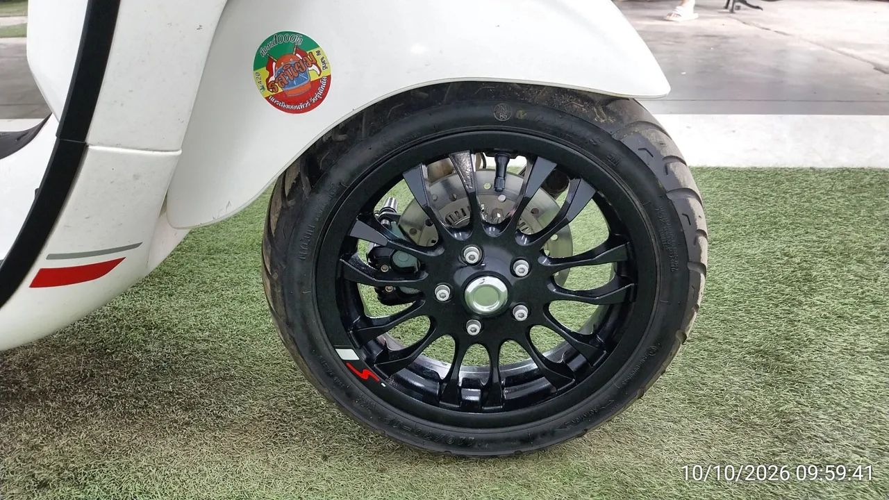 2023 Vespa Sprint – 10