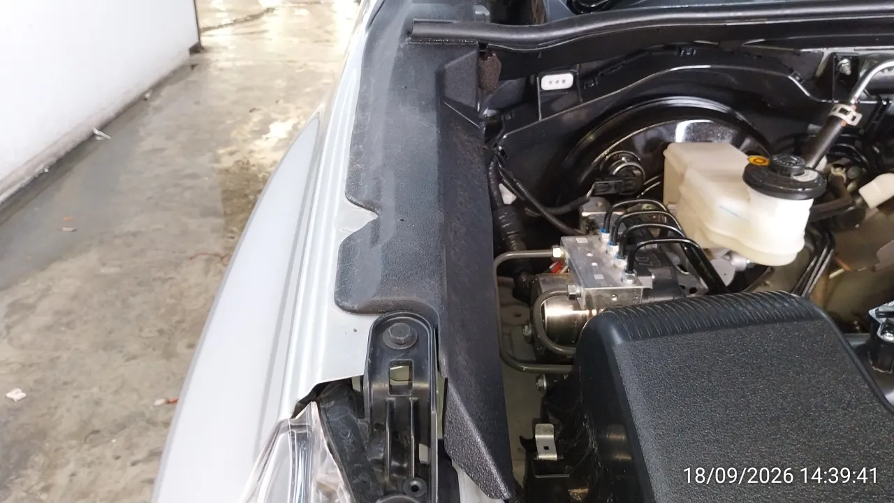 2025 Toyota Hilux Revo – 11