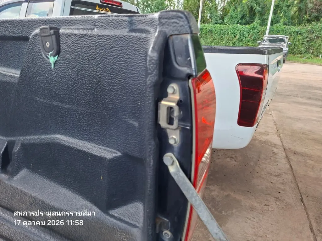 2013 Isuzu D-Max – 8