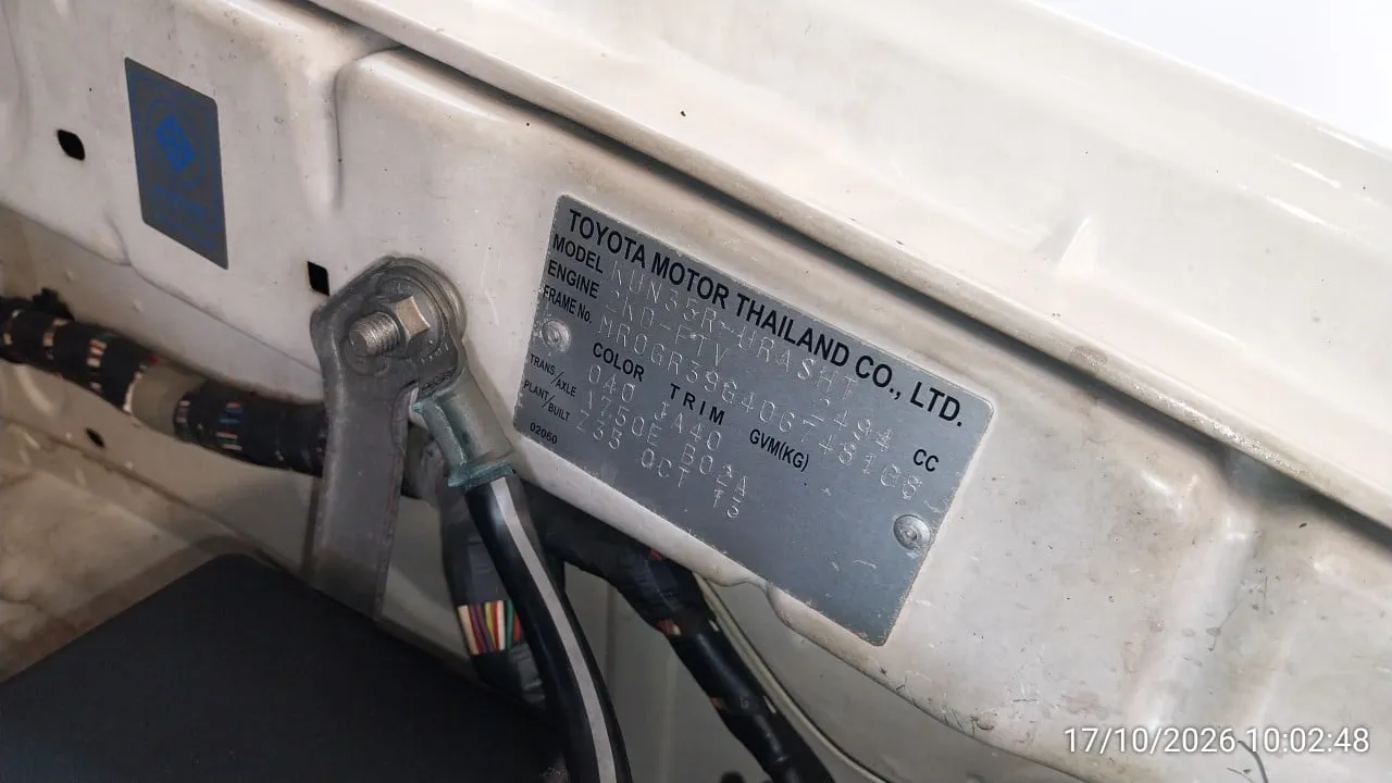 2013 Toyota Hilux Vigo – 10
