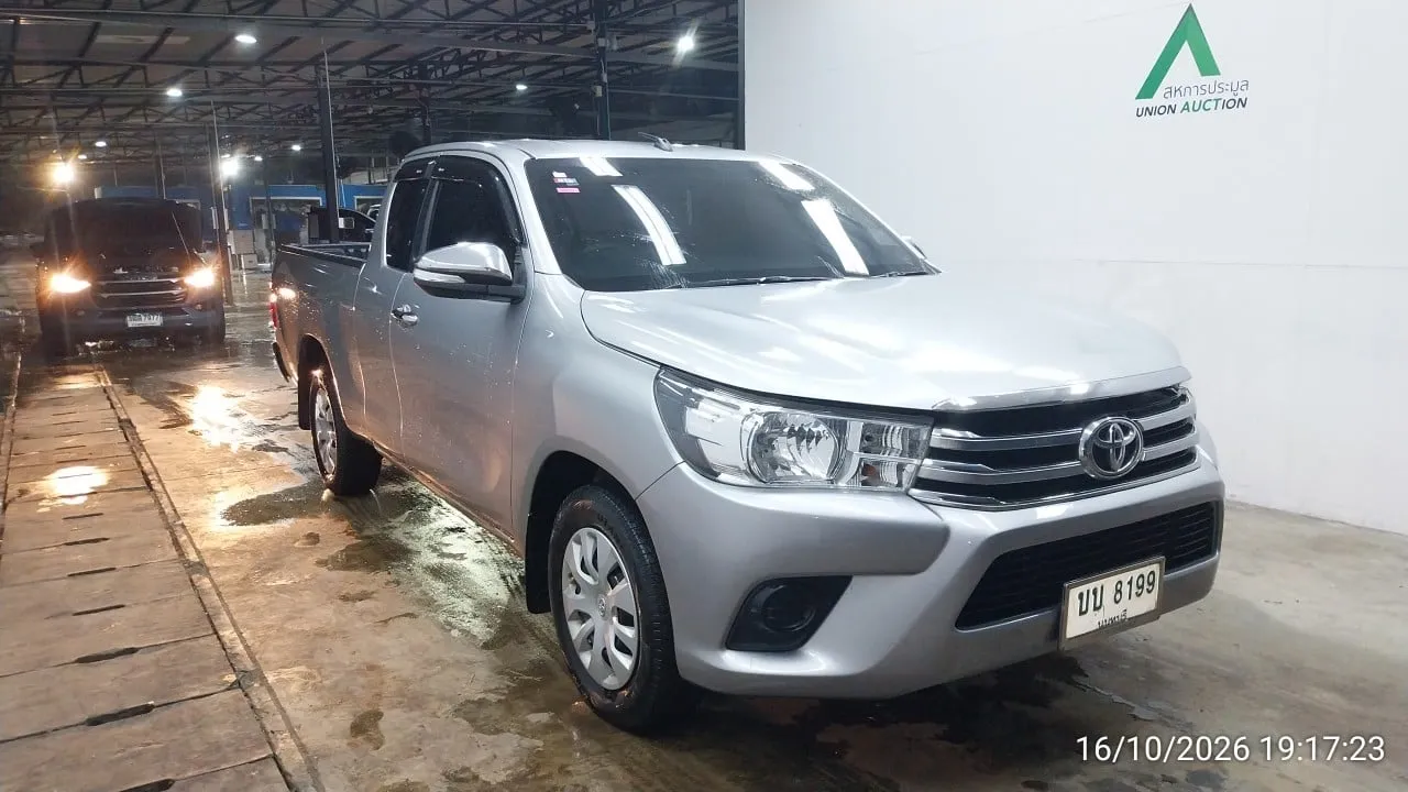 2017 Toyota Hilux Revo – 2