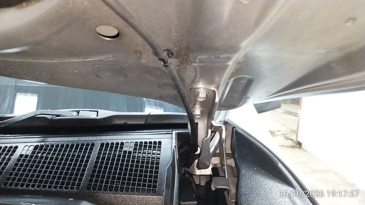 2017 Toyota Hilux Revo – 10