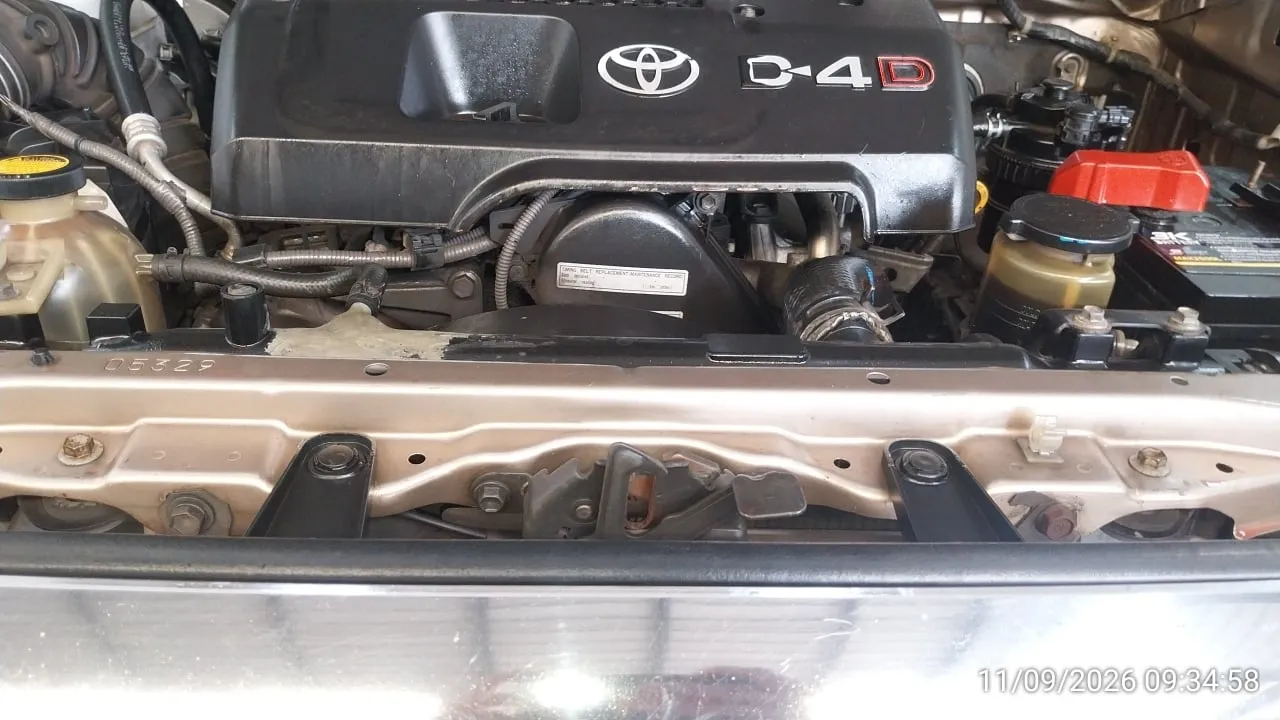 2011 Toyota Hilux Vigo – 5