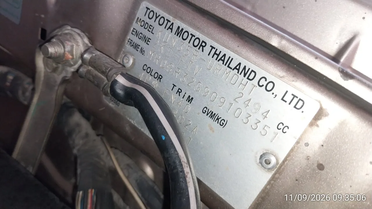 2011 Toyota Hilux Vigo – 10