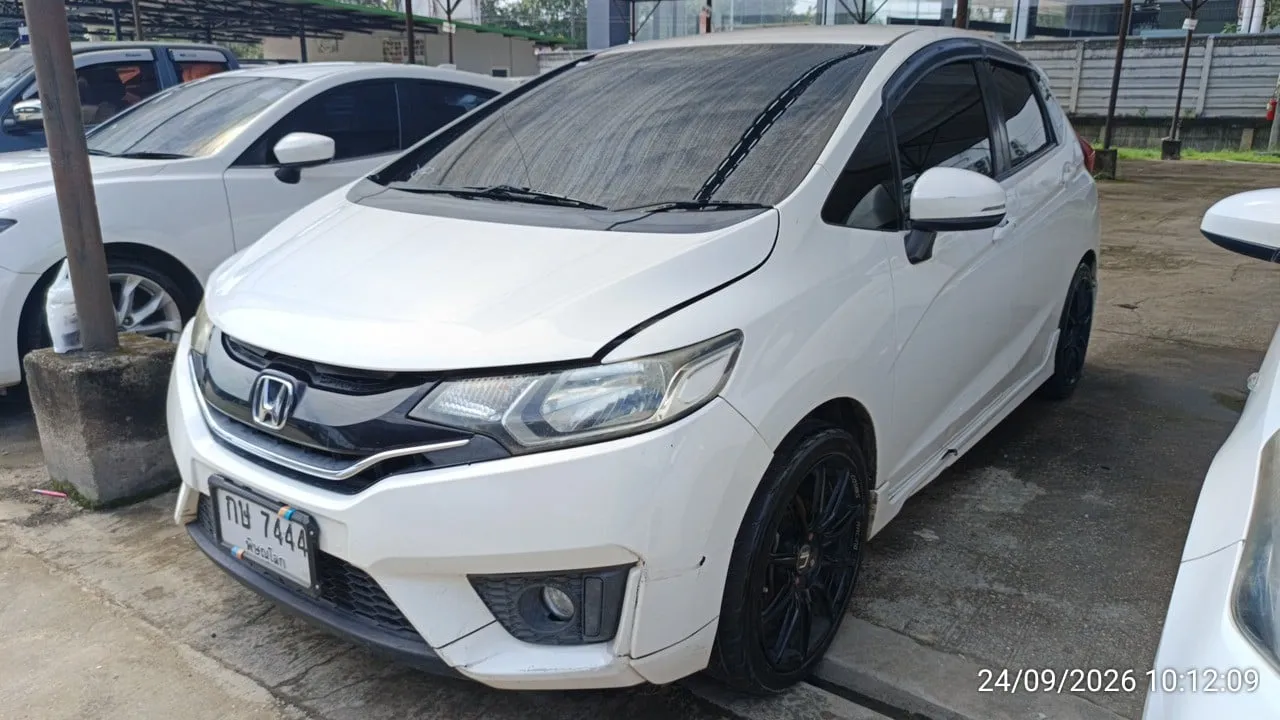 2016 Honda Jazz – 2