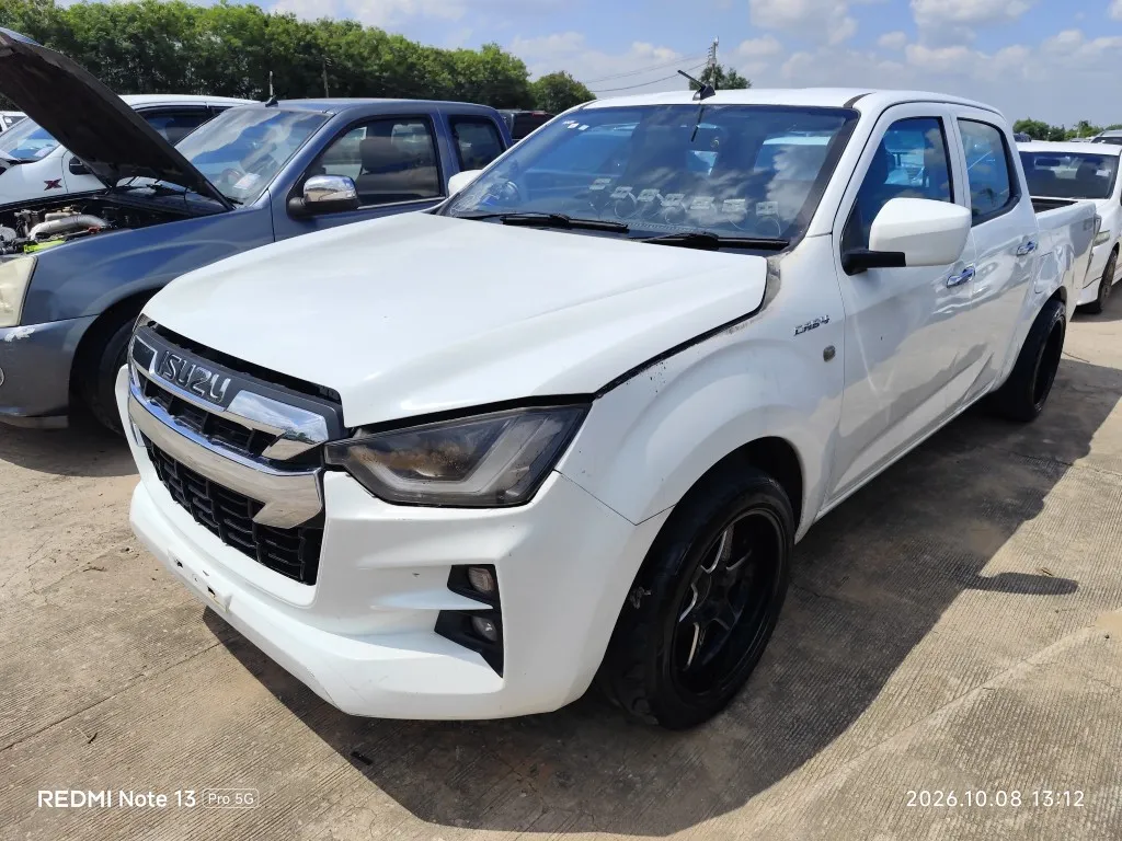 2020 Isuzu D-Max – 6