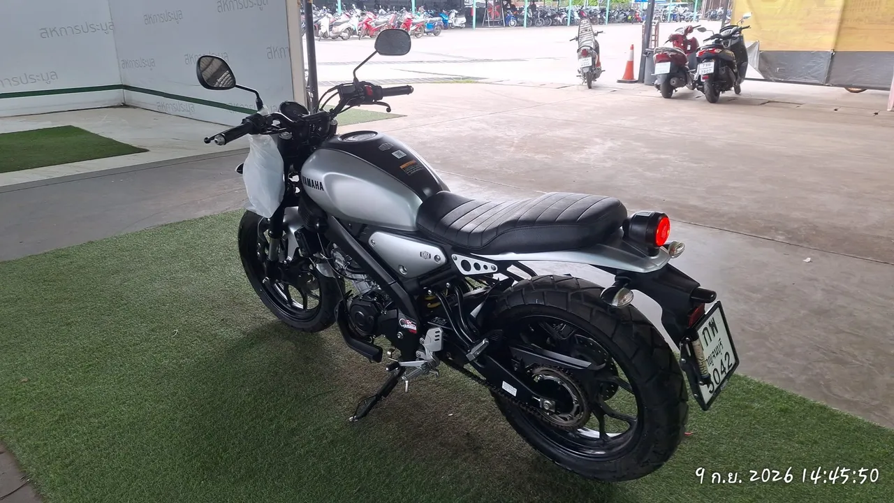 2023 Yamaha XSR155 – 7