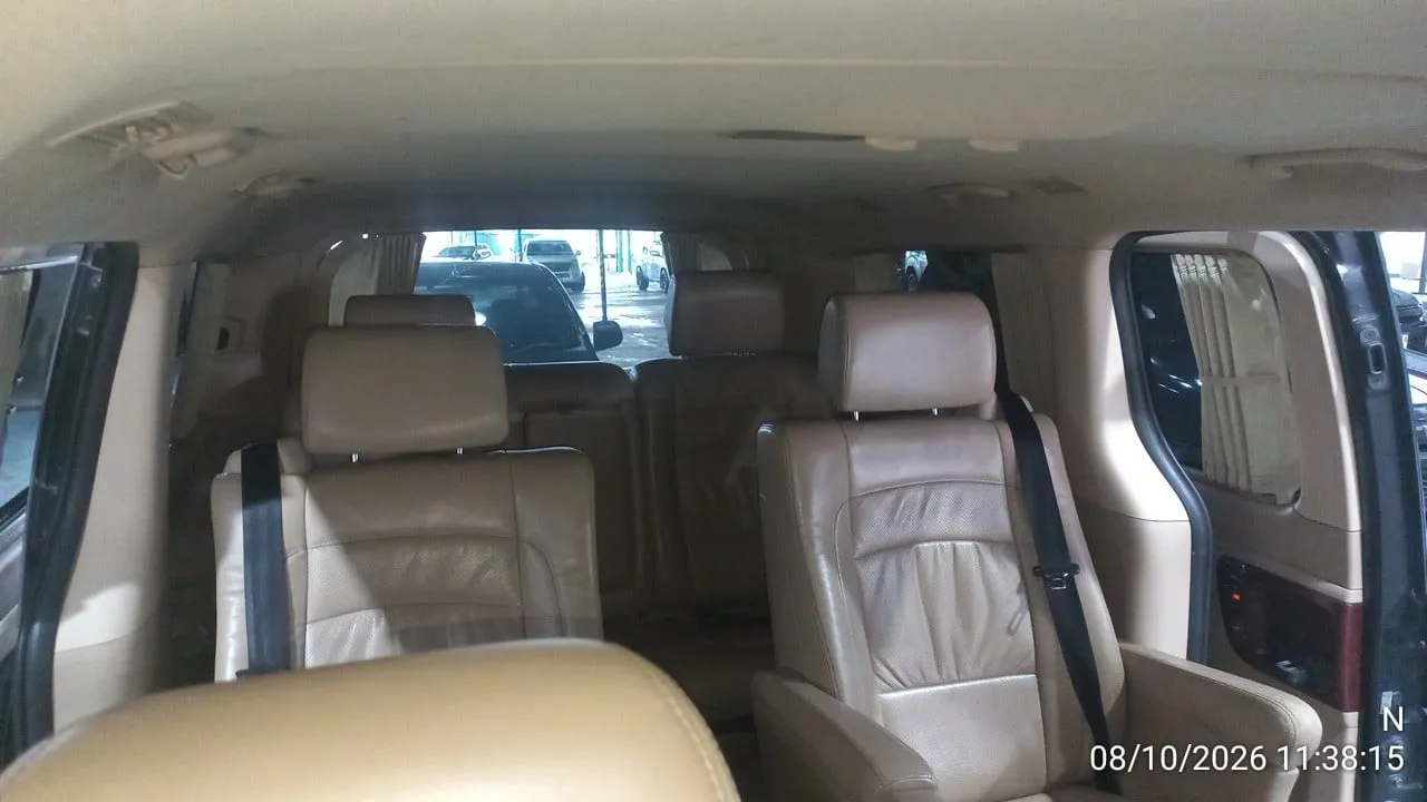 2011 Hyundai H-1 – 7