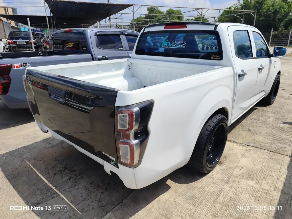 2020 Isuzu D-Max – 3