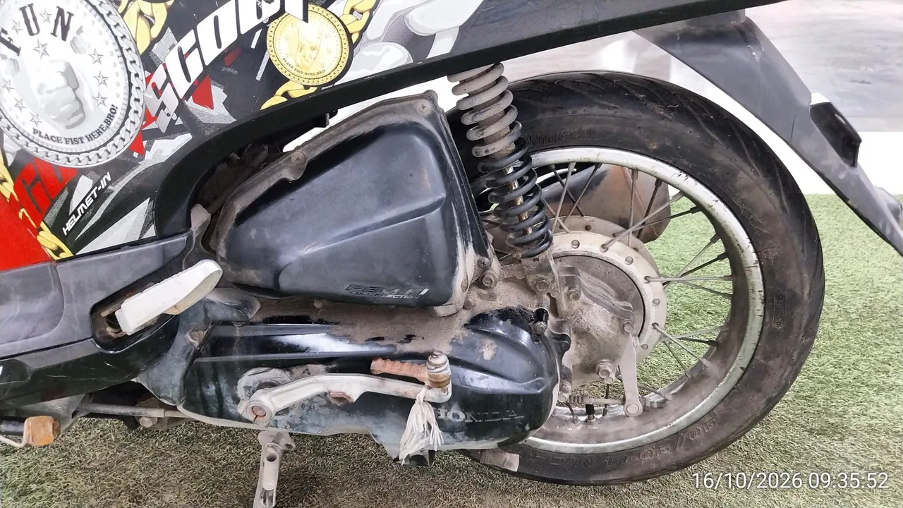 Honda Scoopy – 12