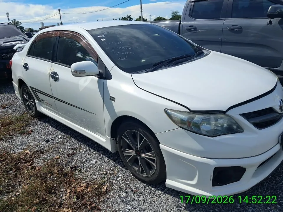 2013 Toyota Corolla Altis – 6