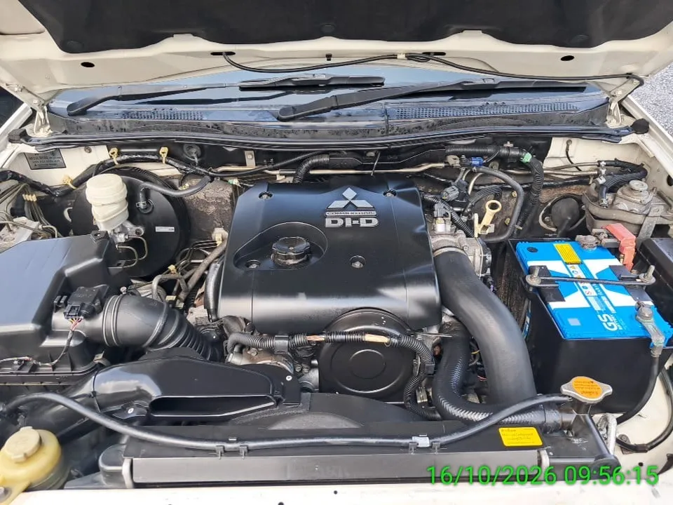 2010 Mitsubishi Pajero Sport – 7