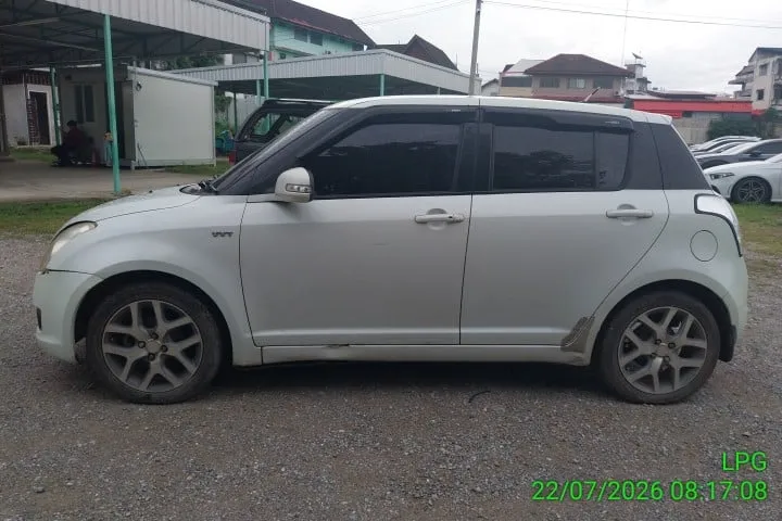 2010 Suzuki Swift – 3