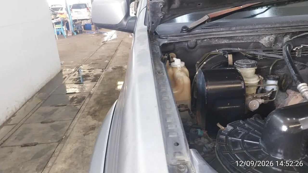 2004 Isuzu D-Max – 12
