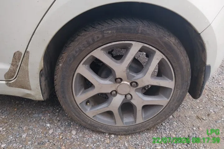 2010 Suzuki Swift – 10