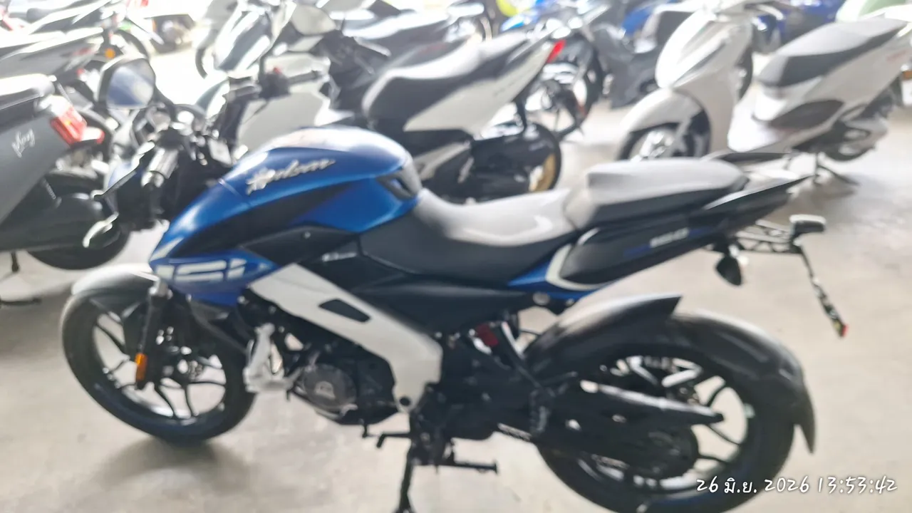 2023 Bajaj Pulsar NS160 – 8