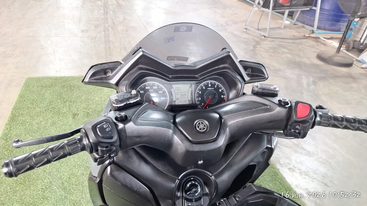 2019 Yamaha X-Max – 10