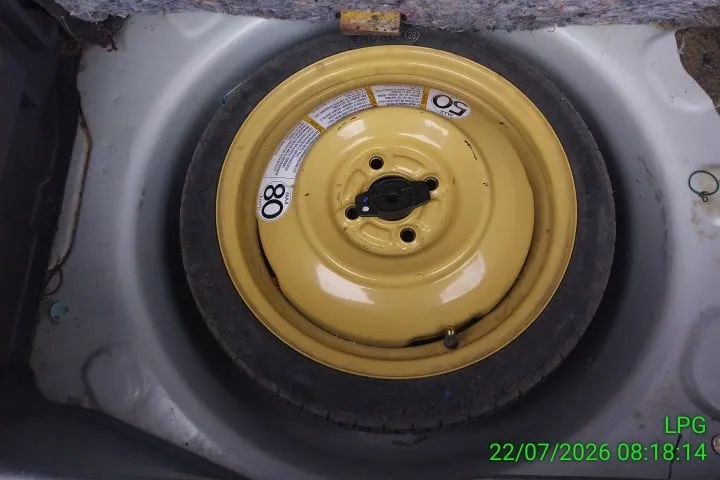 2010 Suzuki Swift – 11