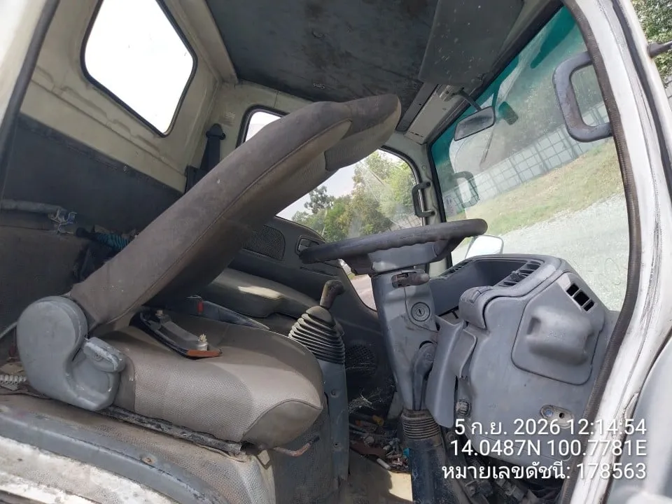 2009 Isuzu NMR – 4