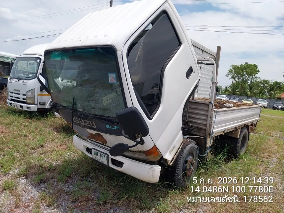 2009 Isuzu NMR – 3