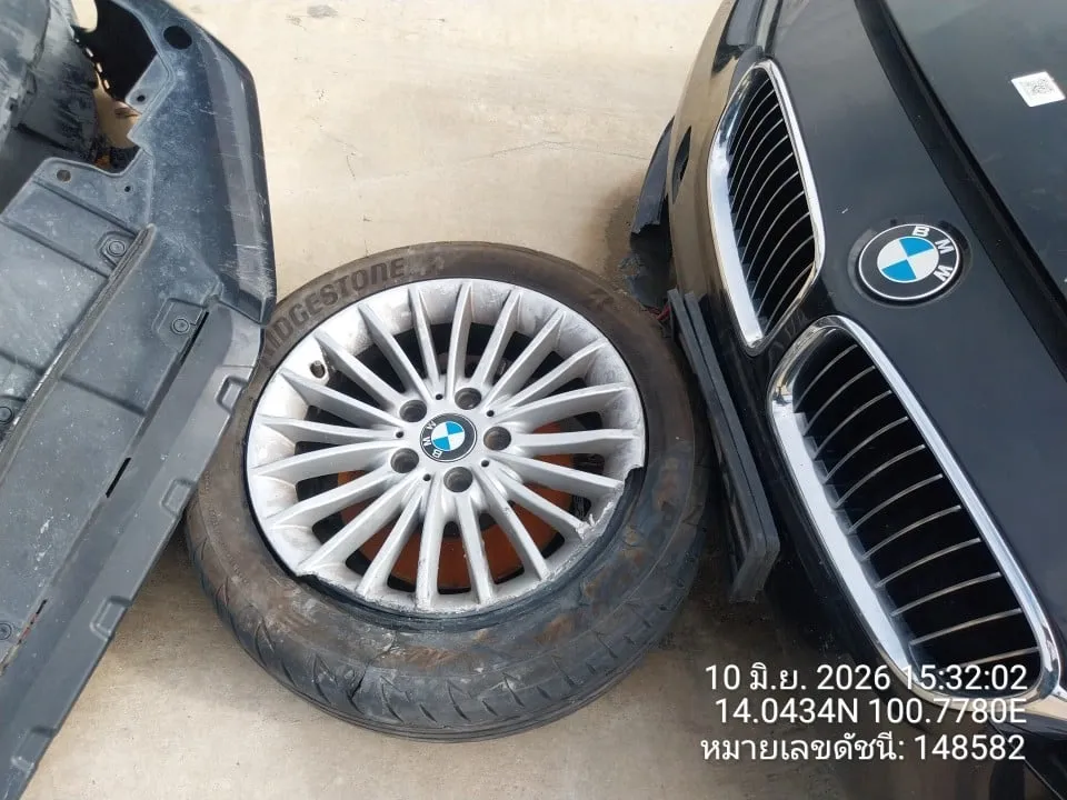 2017 BMW 3 Series – 12